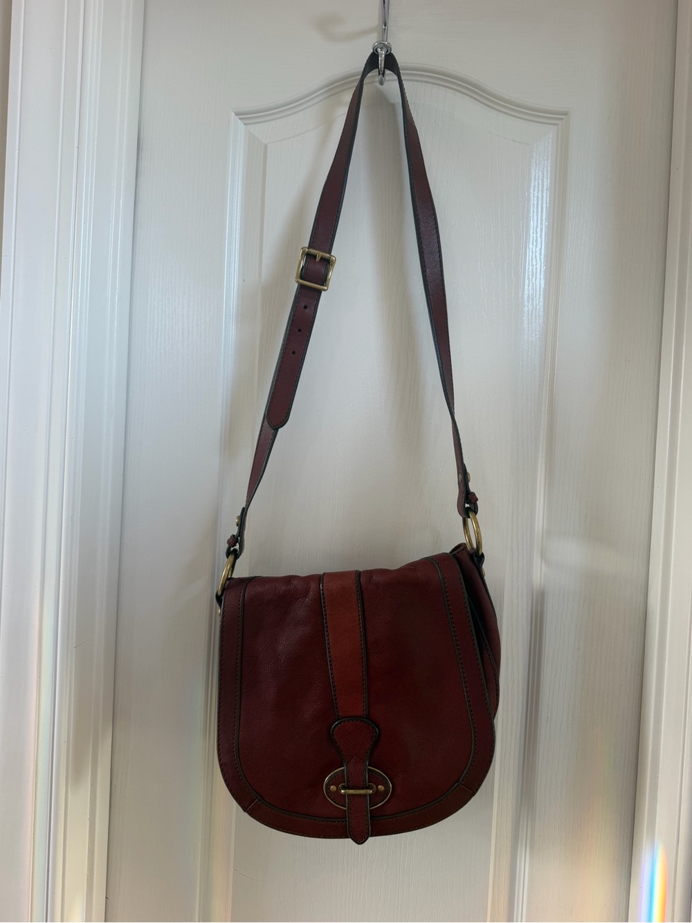 Women's Leather Crossbody Saddle Bag